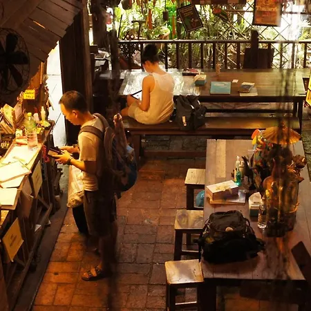 Suk11 Hostel